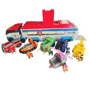 Paw Patrol Paw Patroller Toy Truck with 6 Rescue Vehicles and Figures Set